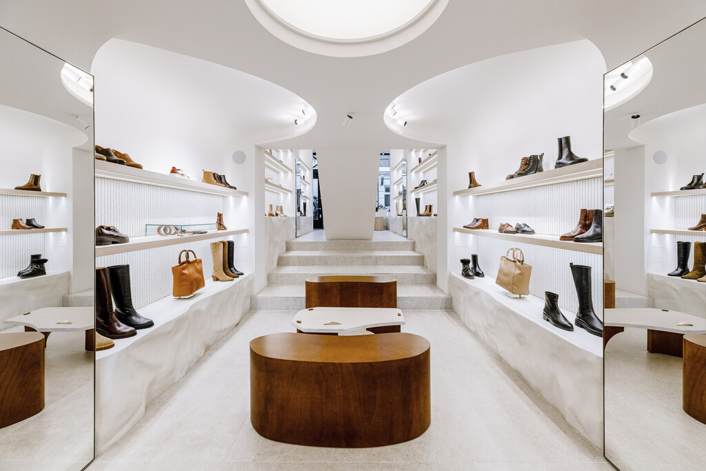 Amsterdam — JULES MESNY DESCHAMPS - © intech