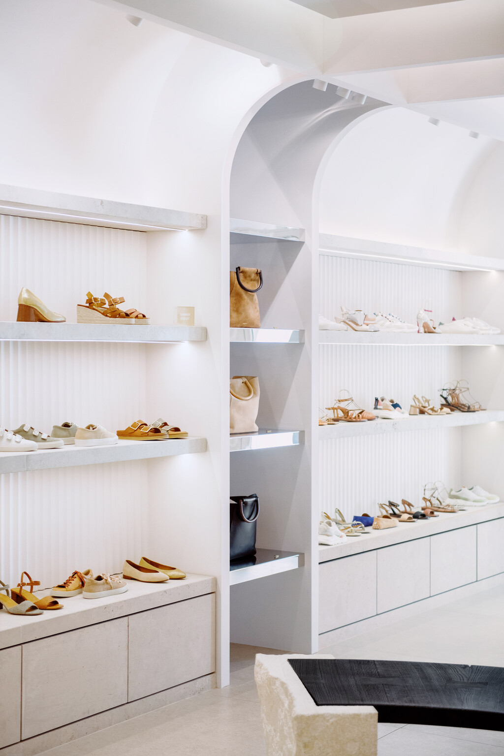 Bordeaux — JULES MESNY DESCHAMPS - © intech