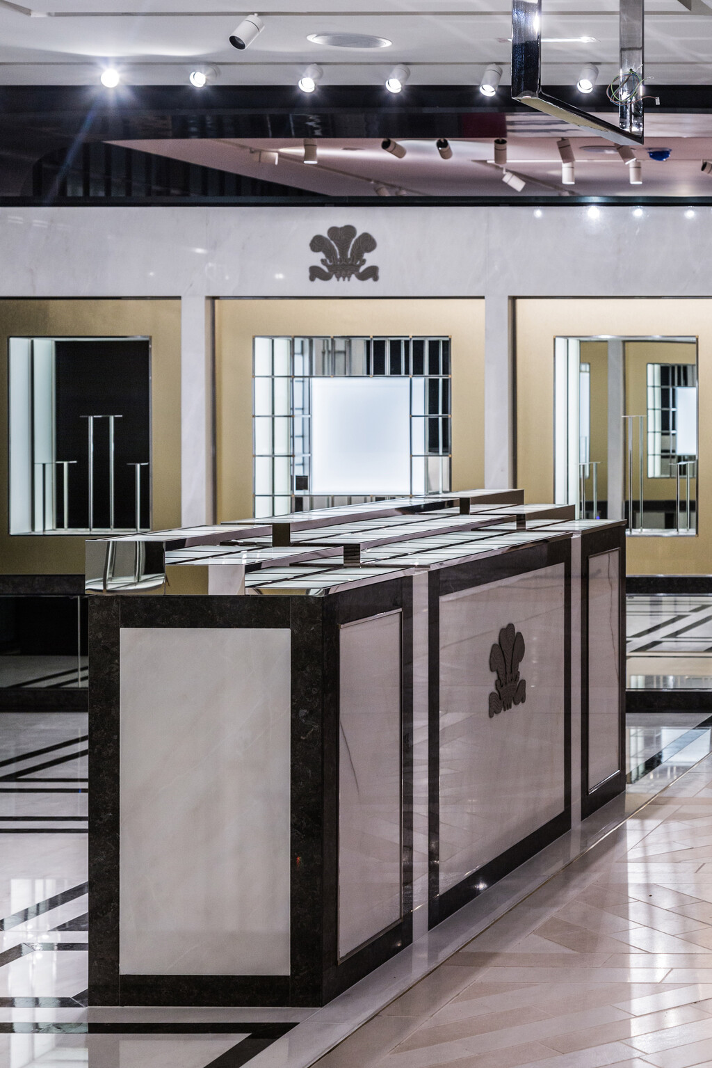 Printemps Haussmann — CAN ONANER - © intech