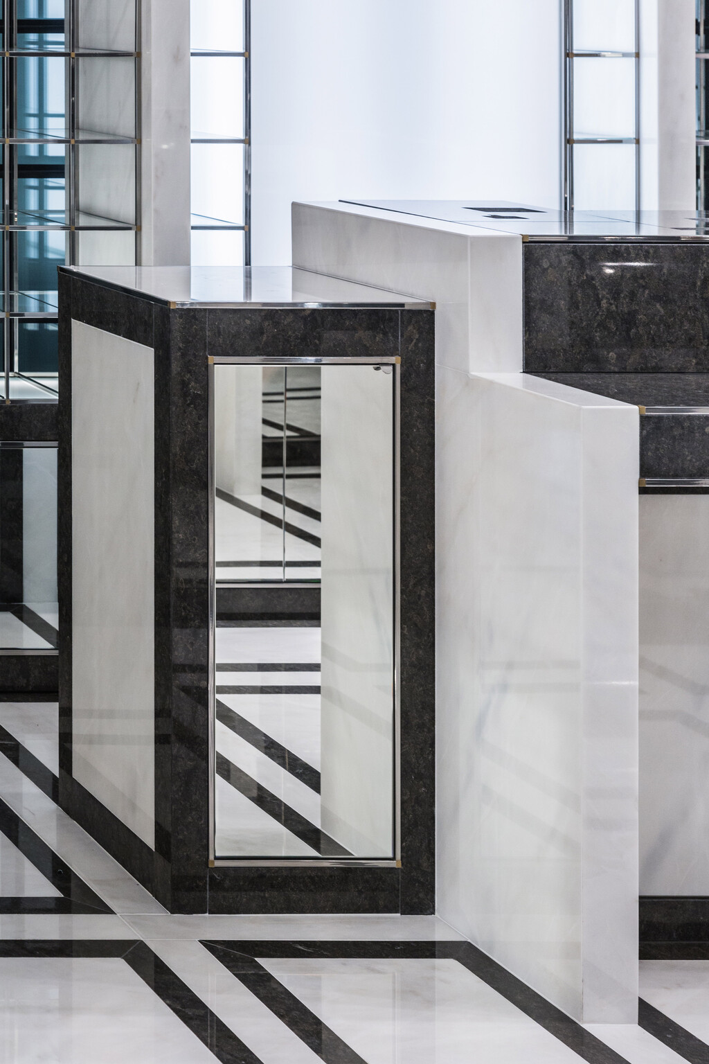 Printemps Haussmann — CAN ONANER - © intech