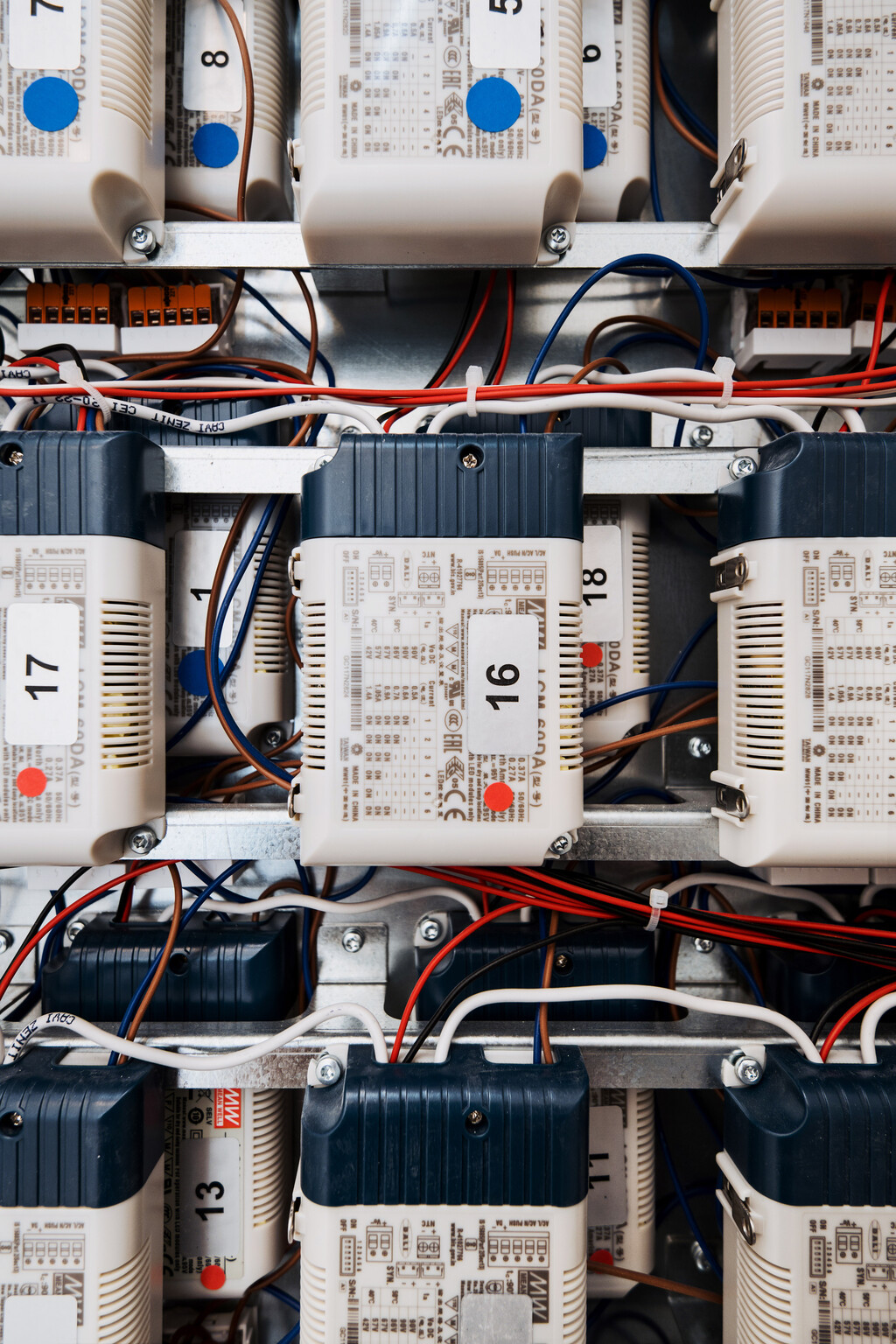 Gallery — RANDOM STUDIO - © intech