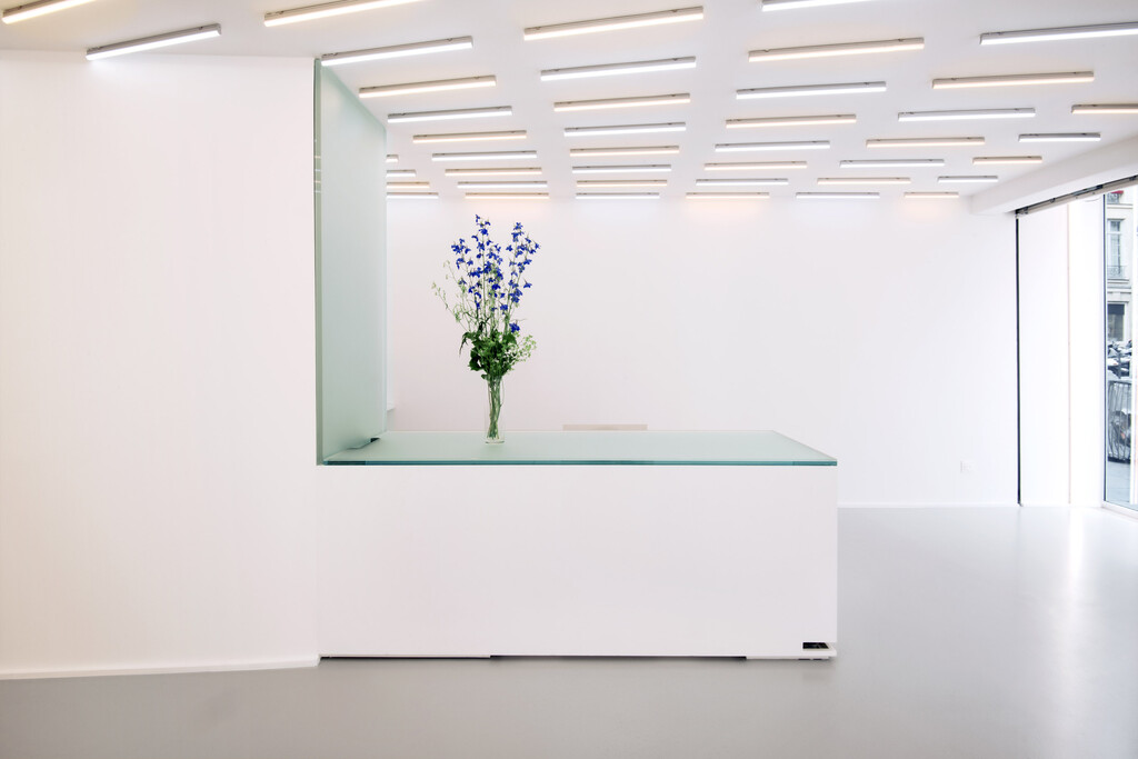 Gallery — RANDOM STUDIO - © intech