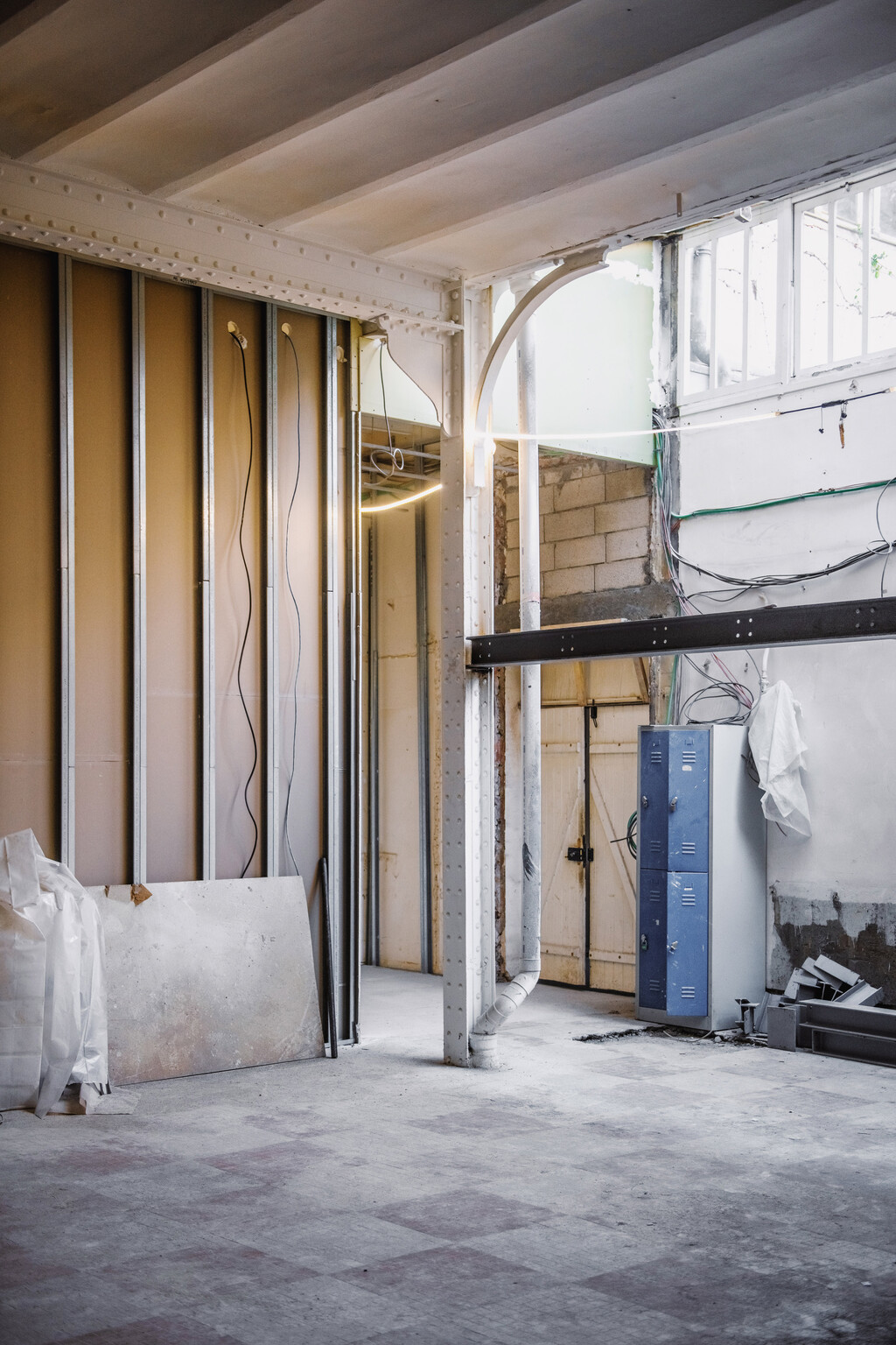 Sunny Side Studio Photos — NADIA ODIN - © intech