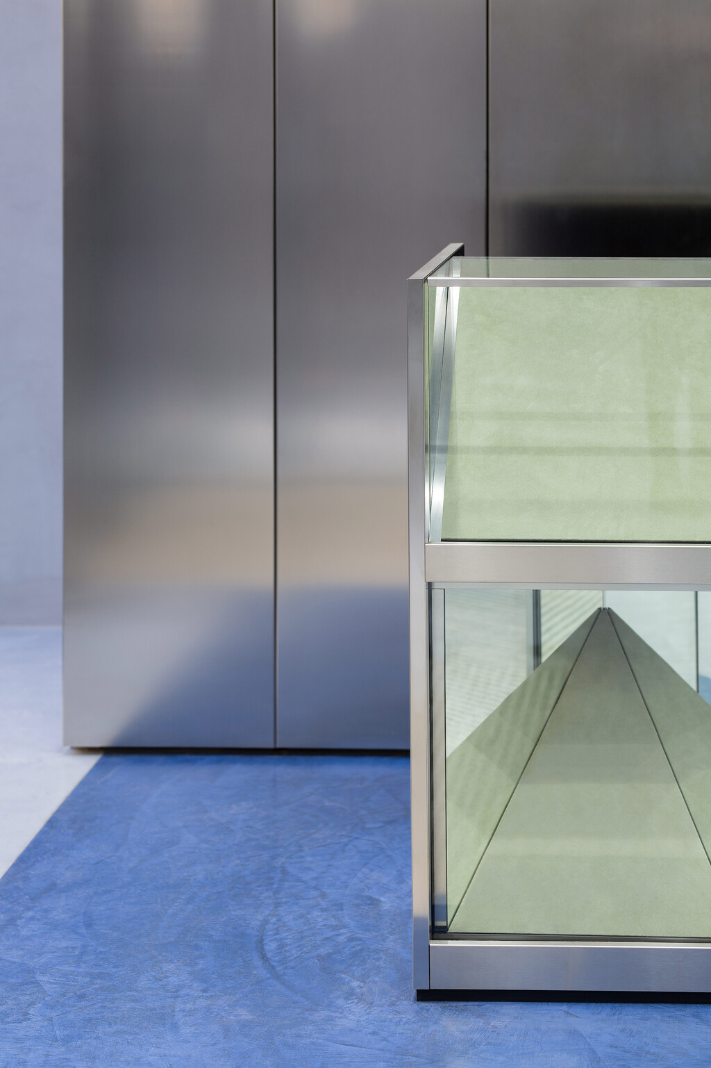 Shinzo Concept — RANDOM STUDIO - © intech