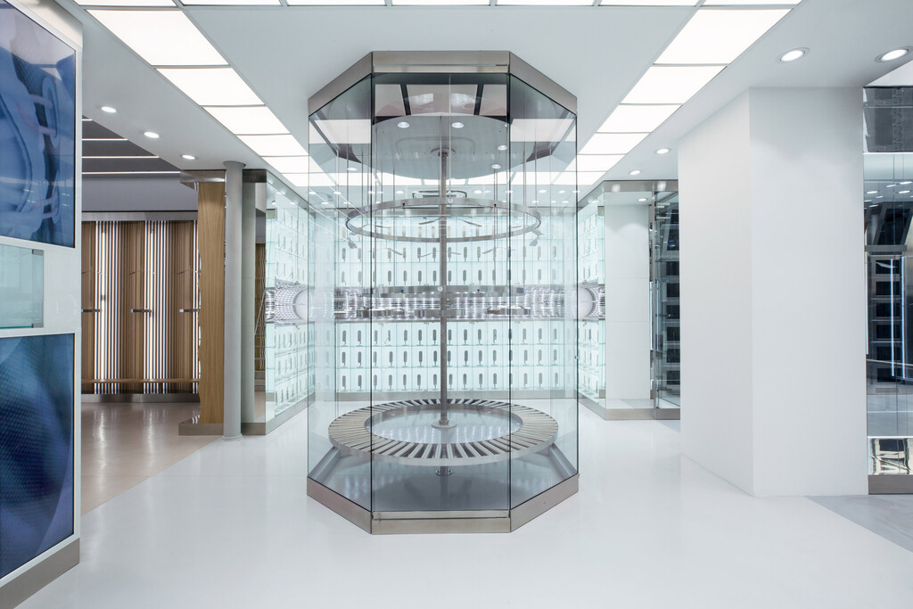 Shinzo Concept — RANDOM STUDIO - © intech