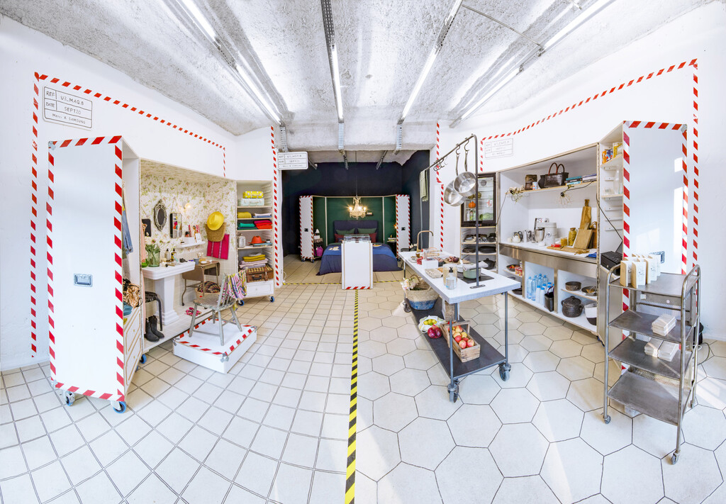 Samsung — JULES MESNY DESCHAMPS - © intech